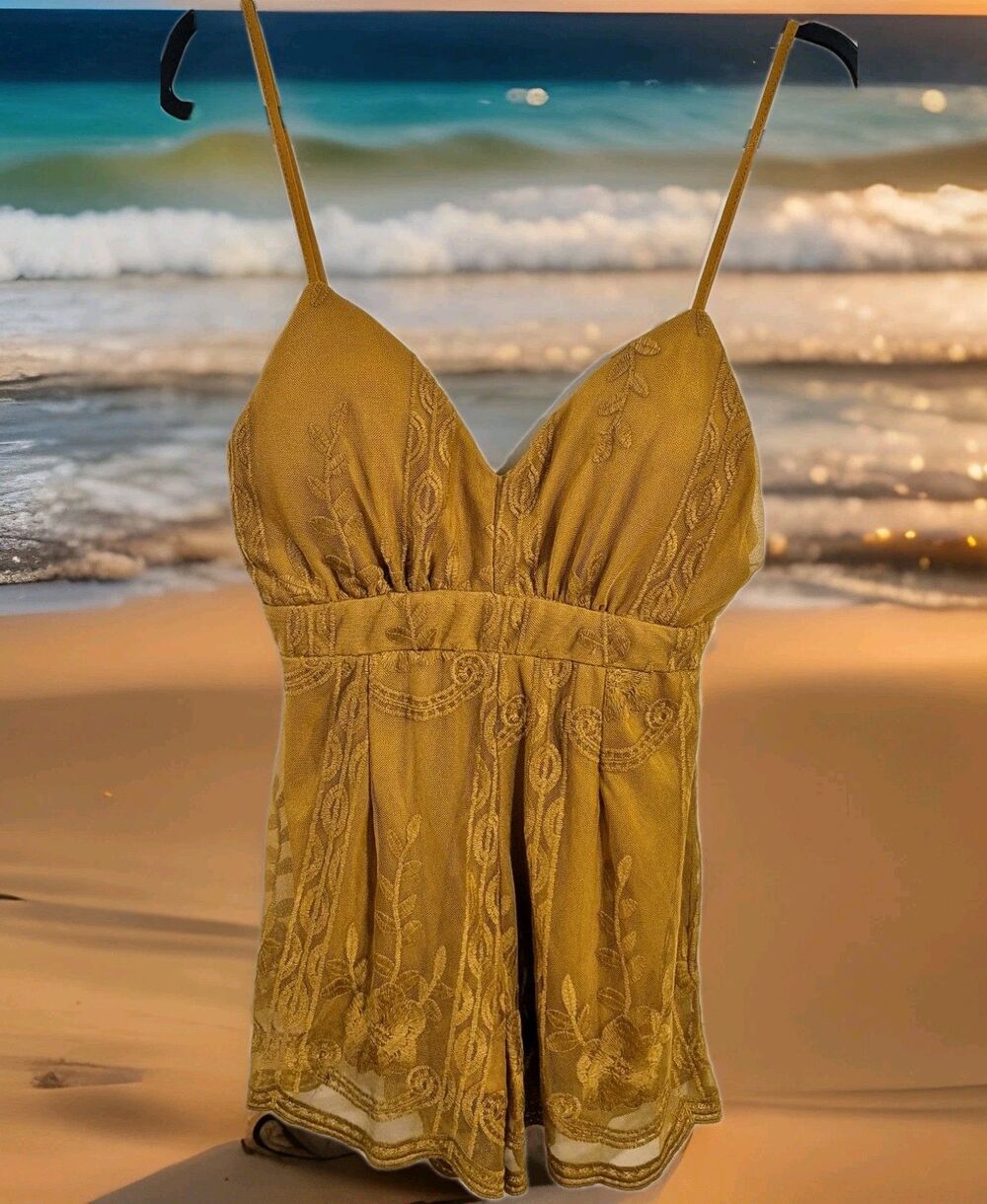 NWT Haute Monde Mustard Yellow Lace Romper Boho Embroidered Shorts Size S Small